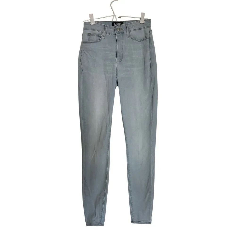 Denizen From Levi's Light Wash Ultra High Rise Super Skinny Jeans Ladies Size 27
